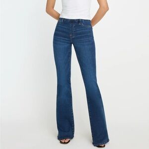 NWT Good American Power Stretch Pull-On Flare Jeans
